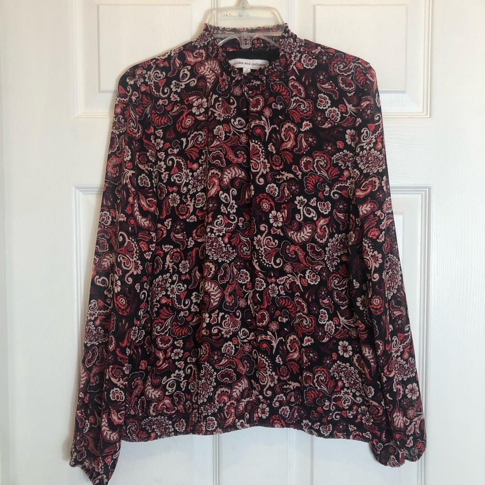 Cupcakes and Cashmere Paisley Print Smocked Ruffle Mock Neck Blouse.  Size Small